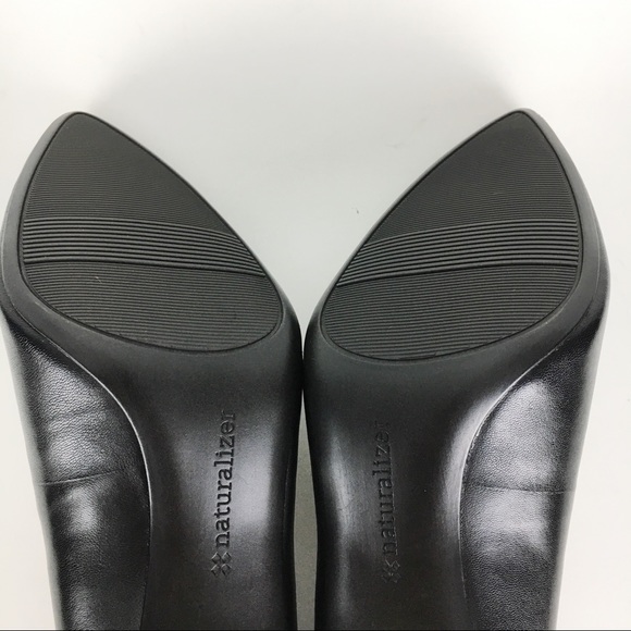 NEW Naturalizer Black Leather Natalie Heels Pump 8 - Picture 10 of 12